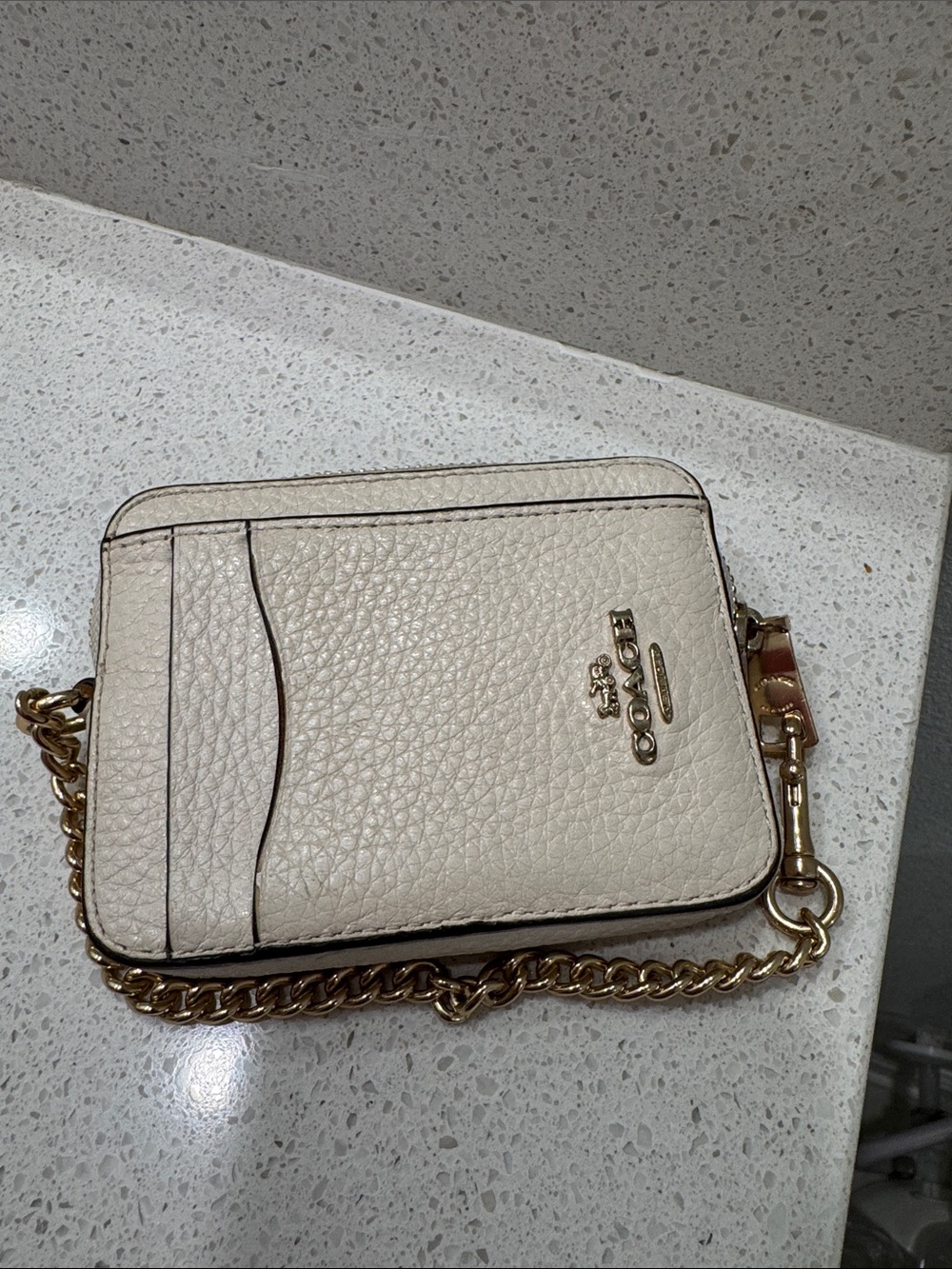 Coach Chalk Pebbled Leather Zip Card Case with Gold Chain